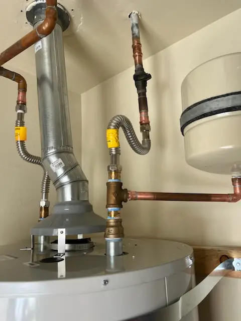 Water heater installation and plumbing repair in Heritage District